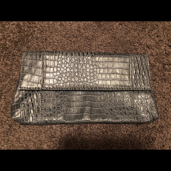 Clutch with strap - Picture 4 of 5